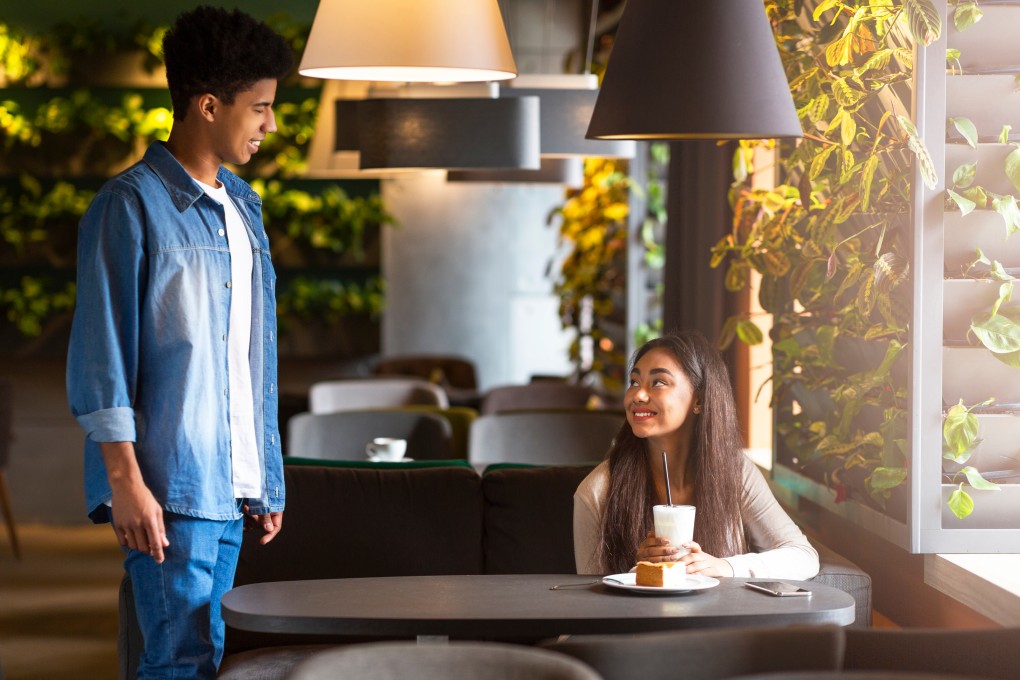 Wanna score that second date? Be careful what you talk about!