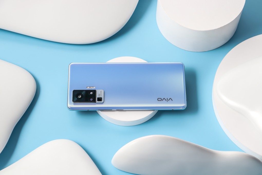 Vivo puts a camera gimbal inside its new X50 Pro flagship phone