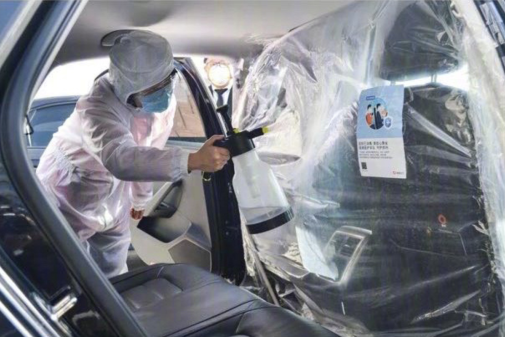 The plastic coverings meant to prevent the spread of the coronavirus are coming to an end. (Picture: Didi Chuxing via Weibo)