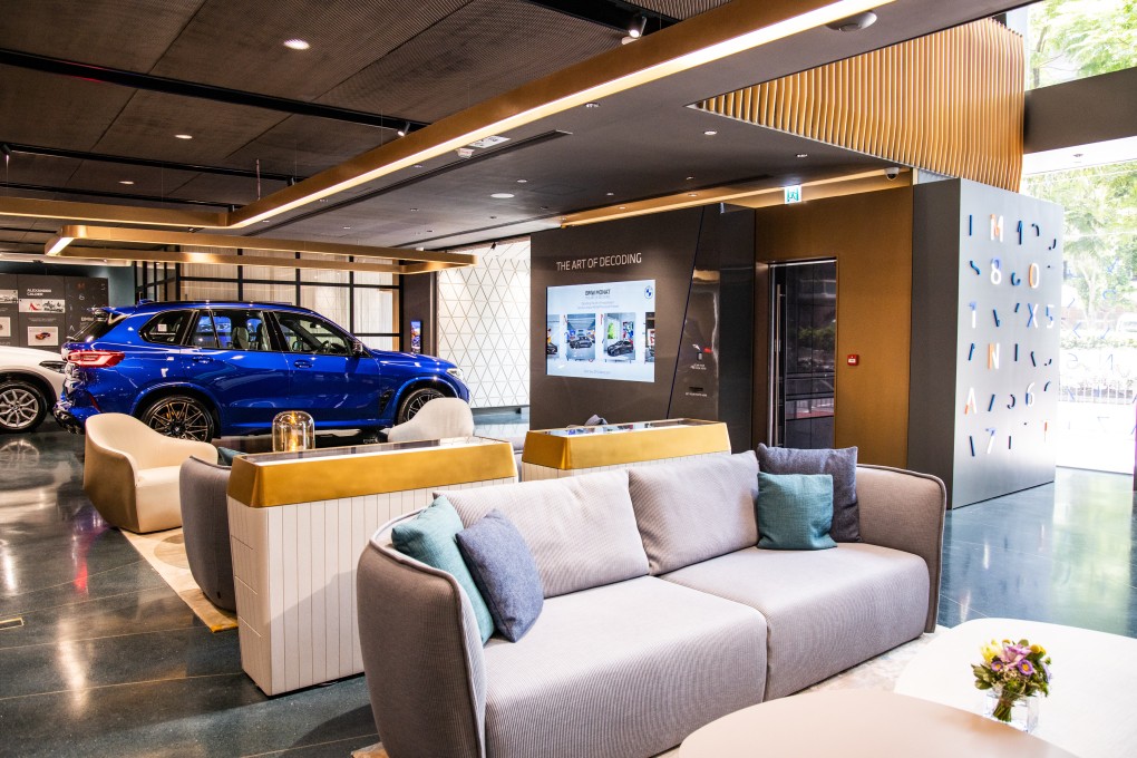 Themed the Art of Decoding, the inaugural BMW MONAT welcomes guests to the BMW Luxury Class Showroom on Gloucester Road this month.