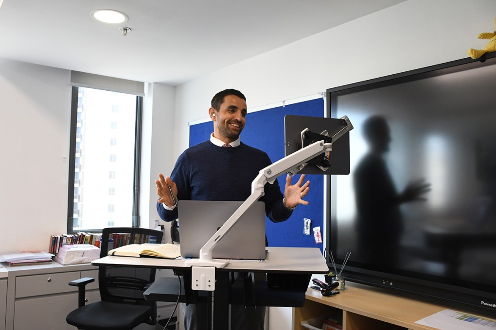 Our teacher delivers online learning and supports students even from afar.