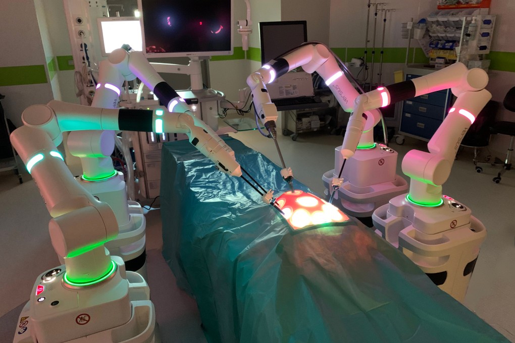 [Versius® Surgical Robotic System at Gleneagles Hospital] -  Photo: Gleneagles Hospital