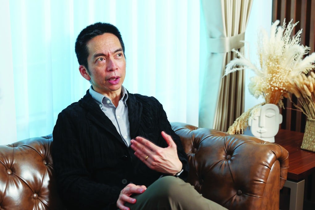 Maeda is celebrated for advocating for the STEAM initiative, injecting art
and design into STEM education.