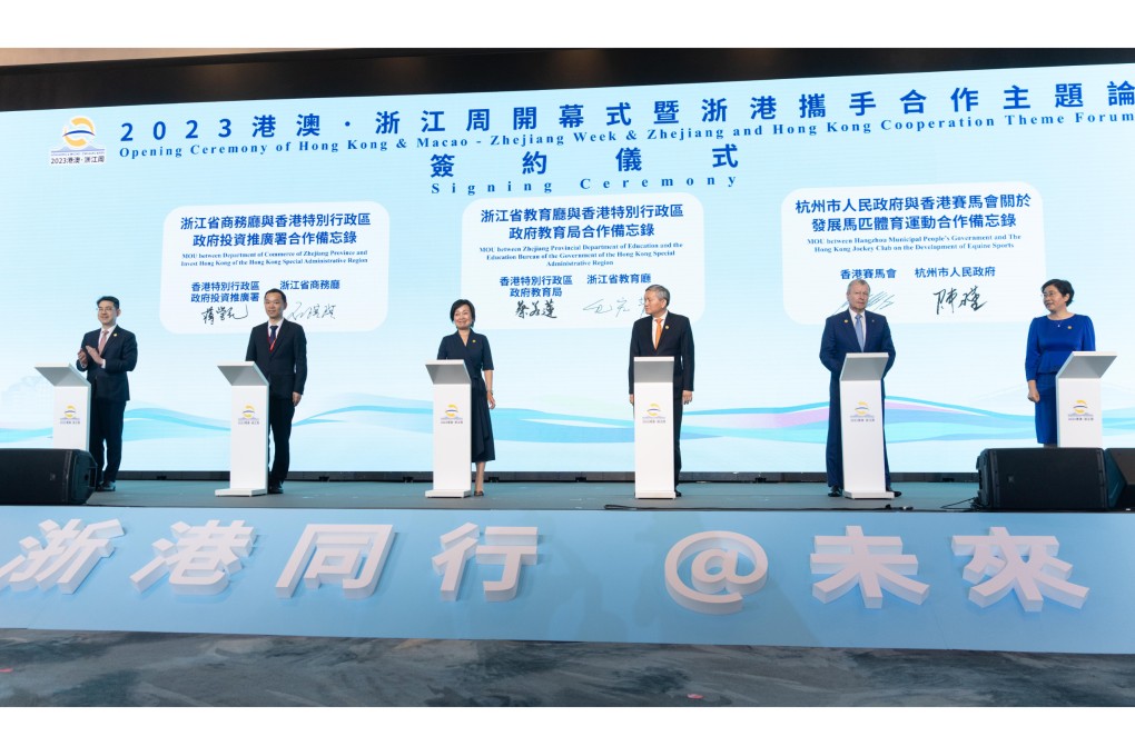 Multiple MOUs were signed at the opening ceremony of Hong Kong & Macao - Zhejiang Week & Zhejiang and Hong Kong Cooperation Theme Forum 2023, including the MOU signed by the Club’s Chief Executive Officer Winfried Engelbrecht-Bresges (second right) with the Executive Deputy Mayor of the Hangzhou Municipal Government, Chen Jin (first right). Under the terms of the MOU, the Hangzhou Municipal Government and the Club will join hands to explore equine sports development opportunities.
