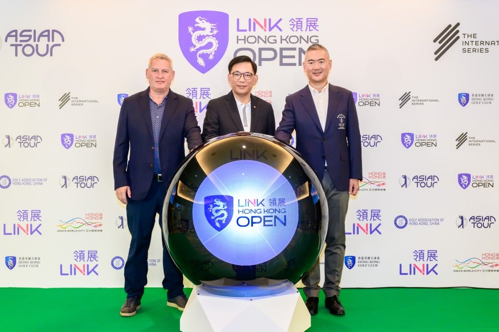 Link Group CEO George Hongchoy (centre), Asian Tour COO David Rollo (left), and Hong Kong Golf Club captain Andy Kwok (right) launched the Link Hong Kong Open 2024 (21-24 November) at a ceremony in August.