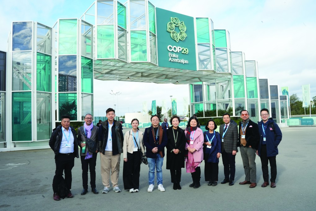 Professor Ho (7th from the left) and Professor Lam (5th from the right) participated with 100 attendees, colleagues and supporters to celebrate the TLP students during the end-of-course showcase held in February 2025 at the LINK Sustainability Lab in Wang Tau Hom.