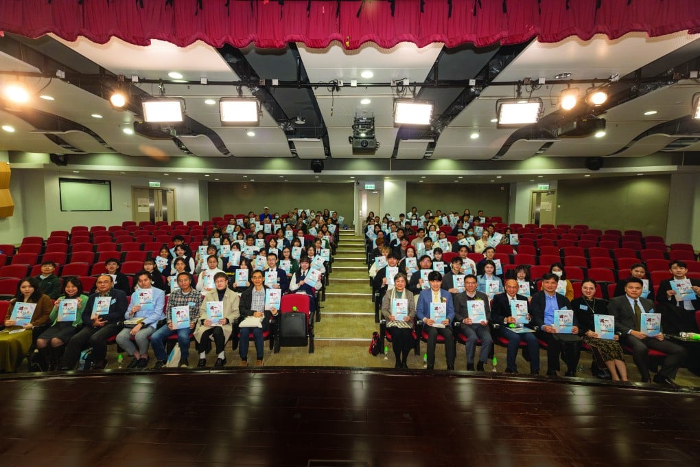The Department of Chinese and History organised the City Literary Awards 2024 – Awards Presentation Ceremony on 14 December 2024.