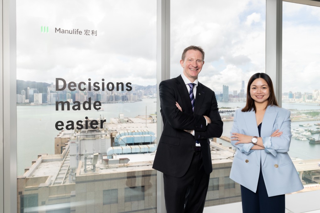 Manulife Hong Kong and Macau CEO Patrick Graham (left) and Mind HK CEO Dr Candice Powell (right) reaffirm their commitment to advocating for improved mental health support in Hong Kong.