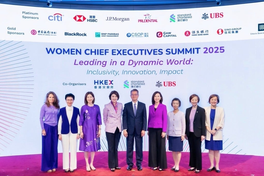 Paul Chan Mo-po, Financial Secretary of the HKSAR (centre), with the WCE Steering Committee members and Summit co-organisers at the Women Chief Executives Summit 2025.