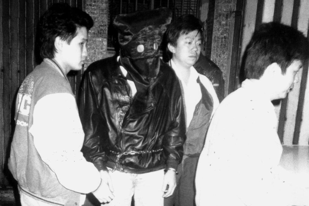 Police investigate the murder of Fu Tong at Kornhill Garden in 1988. Photo: SCMP