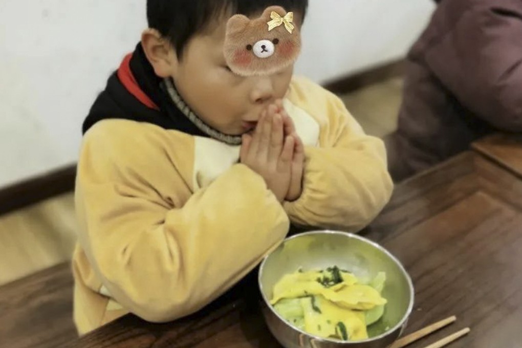 Kindergarten children at Deyin School in Chengdu, China, where a scandal has engulfed the lunch menu.  Photo: Weibo