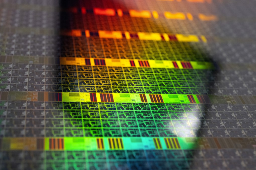 A 300 millimetre silicon wafer, with 22 nanometer chips, seen in the clean room at the GlobalFoundries fab in Dresden, Germany, on Feb. 11, 2021. Photo: Bloomberg