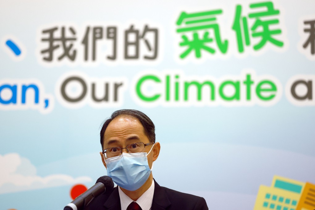 Dr Cheng Cho-ming, director of the Hong Kong Observatory, at a press conference to discuss forecasters’ predictions for the coming year. Photo: May Tse
