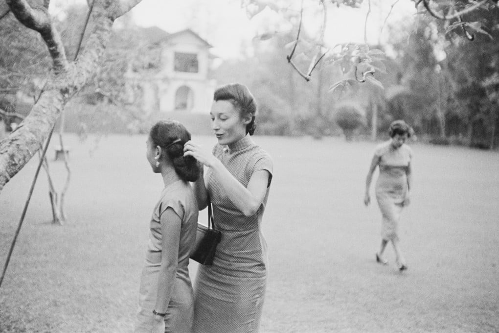 Chinese-born Eurasian writer and doctor Han Suyin (centre) in 1960. Photo: Getty Images