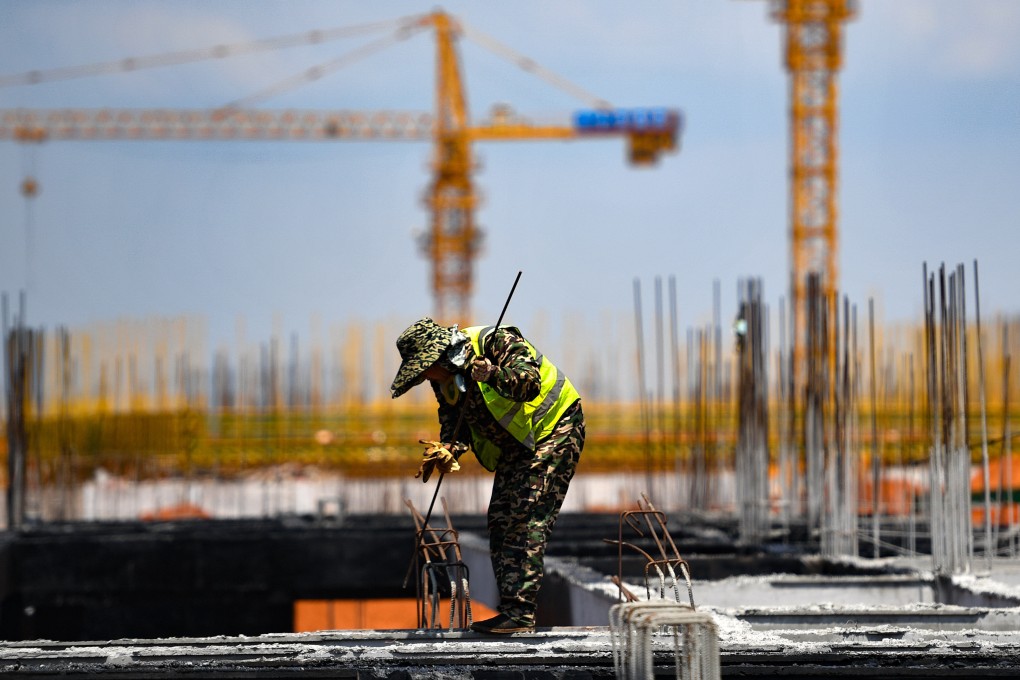 Beijing intends to scale back trillions of yuan worth of stimulus it launched last year. Photo: Xinhua