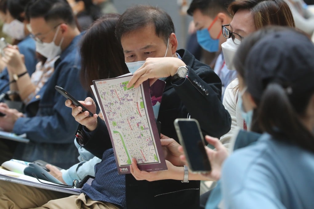 Buyers at a sales office in Hong Kong. Consumers should do more research and comparison on information contained in property advertisements. Photo: Edmond So