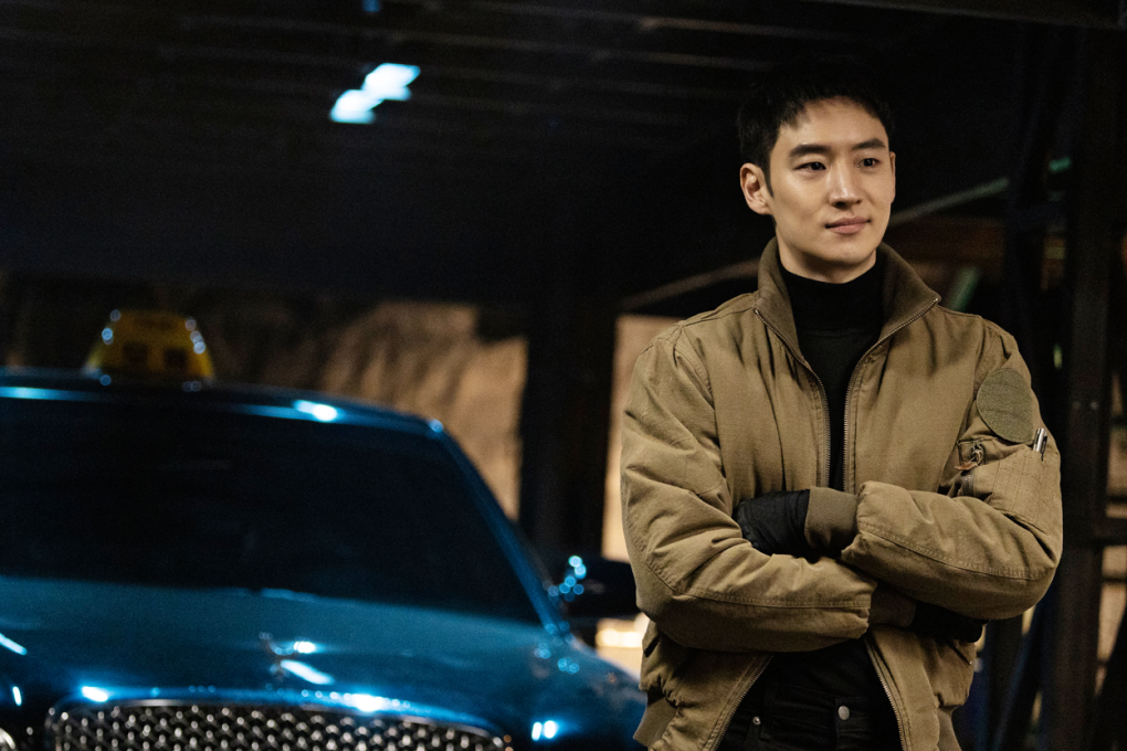 Lee Je-hoon stars as a driver for the Rainbow Taxi Company in Taxi Driver, a slick action-thriller Korean drama series that takes its stylistic references from Ryan Gosling-led noir crime thriller Drive.