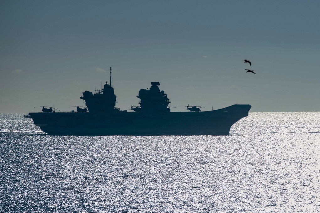 The HMS Queen Elizabeth, the largest warship ever built for the Royal Navy of the United Kingdom, is bound for Asia. Photo: AP