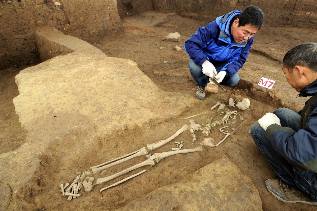 Archaeologists excavate a Neolithic site at the Longgang Temple ruins in Hanzhong, Shaanxi province, in 2015. Photo: Xinhua