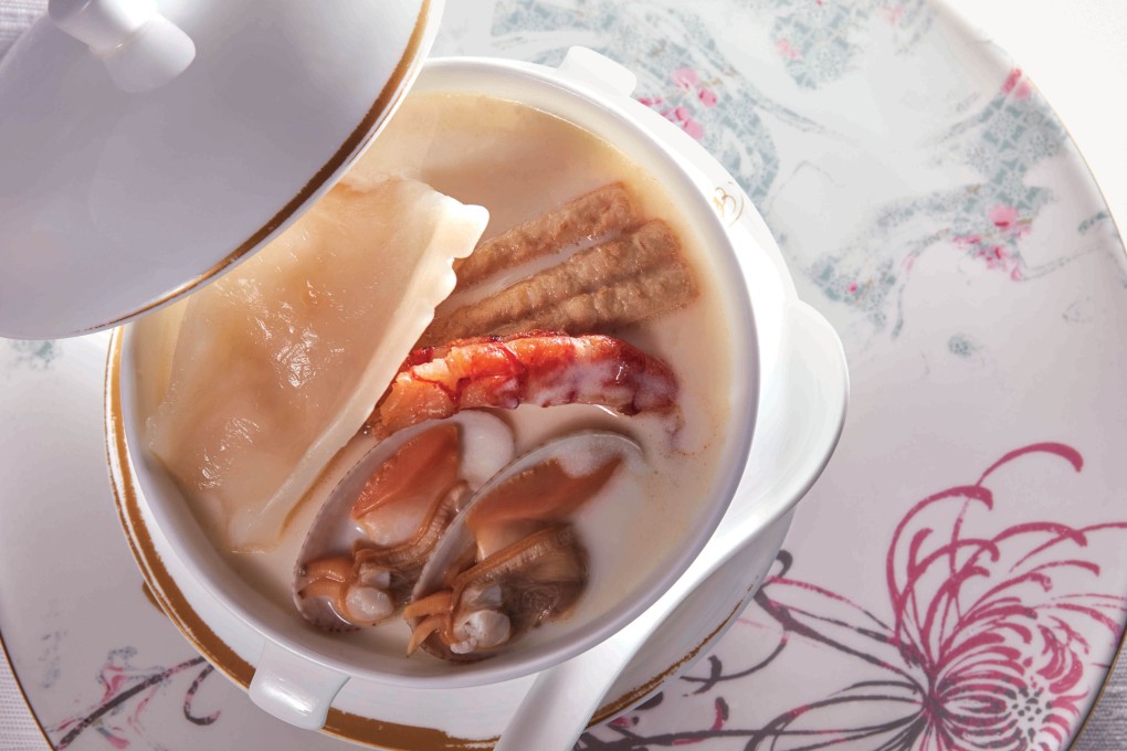 Fresh fish soup with fish maw and assorted seafood. Photo: Man Ho
