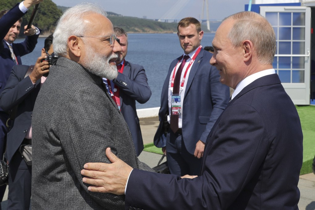 Indian Prime Minister Narendra Modi and Russian President Vladimir Putin meet in Vladivostok in 2019. Photo: AP