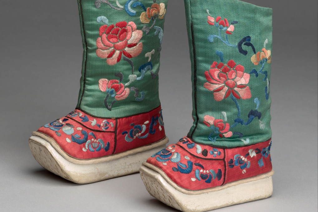 Shoes were symbolic in ancient China. Men’s boots from the Qing dynasty (1644–1911). Photo: Getty Images