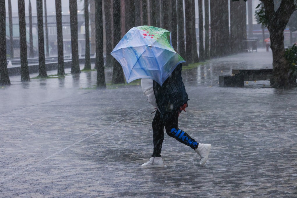 The Hong Kong Observatory issued the No 1 standby signal at 4.15pm on Friday. Photo: Dickson Lee