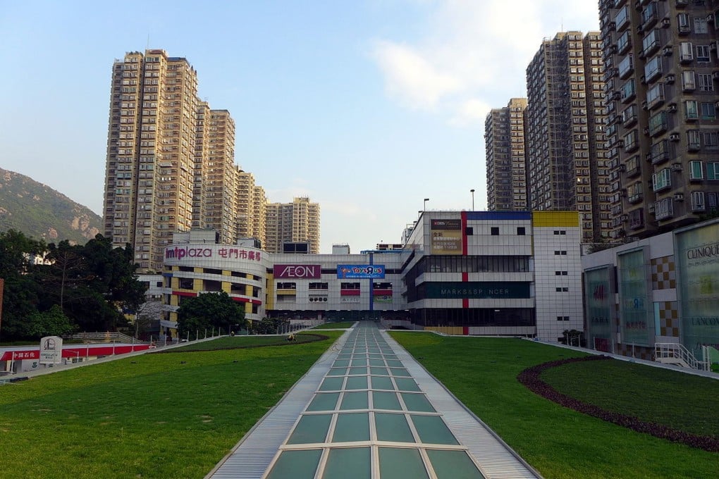 The suspected murder-suicide unfolded at Tuen Mun Town Plaza. Photo: Handout
