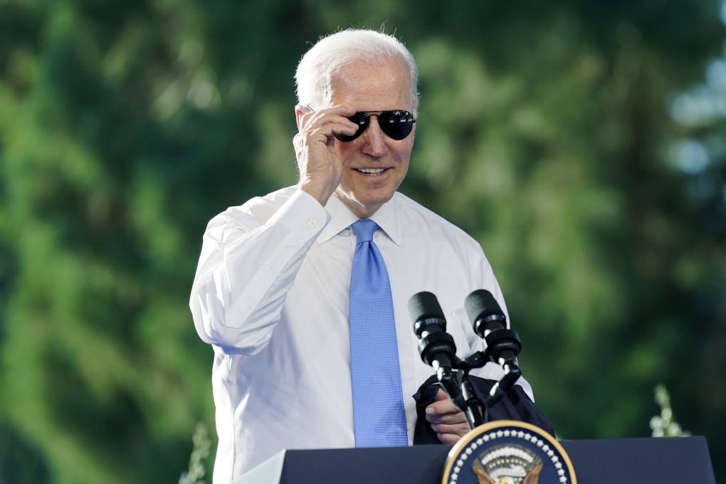US President Joe Biden puts on his sunglasses toward the end of a news conference after meeting with Russian President Vladimir Putin. Photo: AP