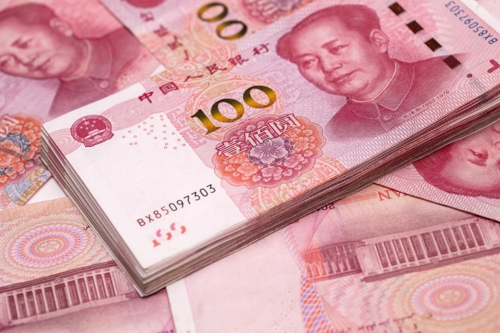 China imposes an annual limit on an individual’s cash exports of US$50,000 per year, equivalent to about RMB322,000. Photo: Bloomberg