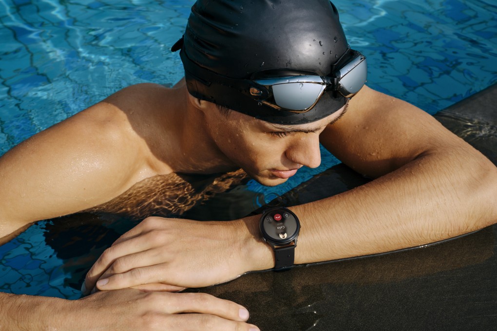 The Huawei Watch 3 Pro is the latest smartphone from Huawei that is perfect to use at the beach or pool. Photo: Huawei