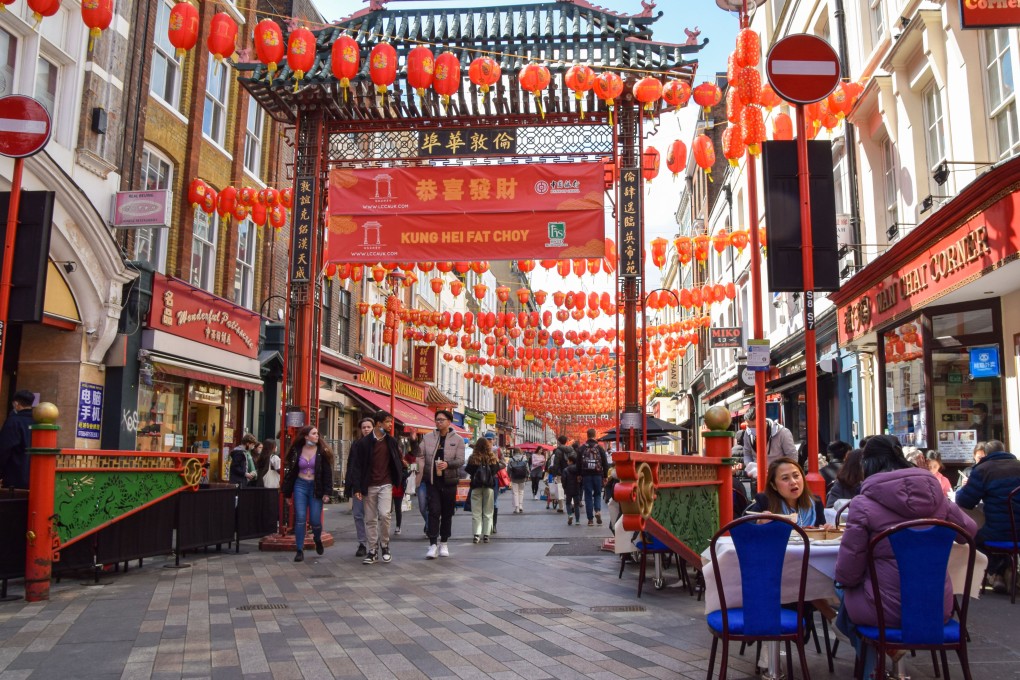 As thousands of Hongkongers leave their homes to head to the UK, they will be sharing Hong Kong’s unique culture. Above: Gerrard Street in Chinatown, London. Photo: Vuk Valcic/Getty Images