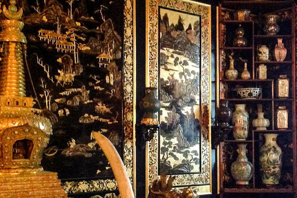 Art and ceramics on display in the Chinese Museum in the Palace of Fontainebleau, France. Warner Bros will make a movie, The Great Chinese Art Heist, about a major theft from the museum, based on a GQ article that suggested China was behind the crime. Photo: Wikipedia