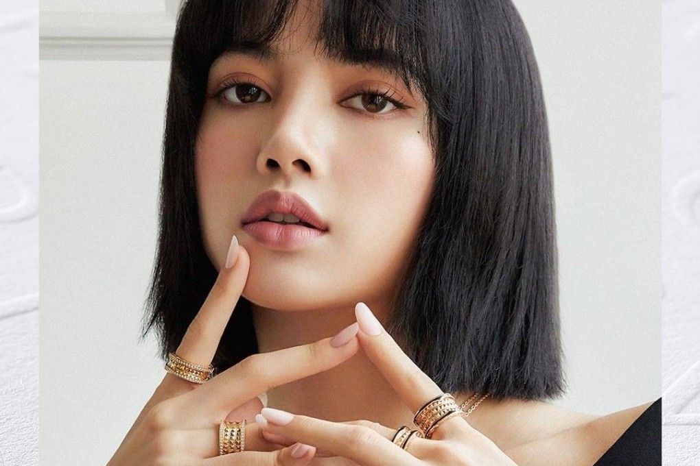 Blackpink’s Lisa is currently the cover of the “K-pop Daebak” playlist following the release of her single Lalisa last week.