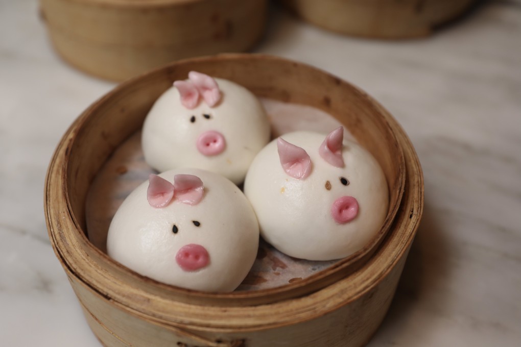 We tested five Hong Kong budget dim sum restaurants. Above: BBQ piggy buns at Yum Cha in Central. Photo: Xiaomei Chen