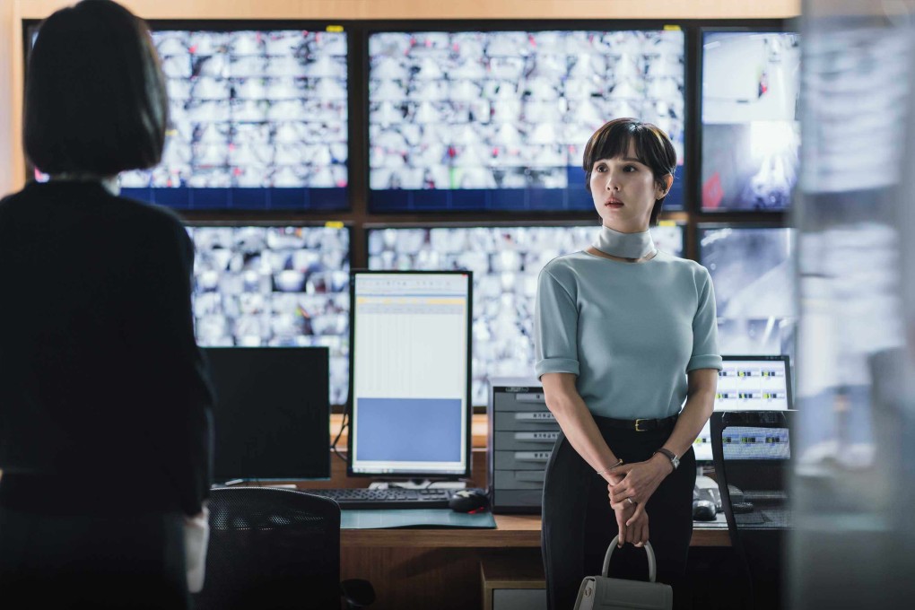 Cho Yeo-jeong in a scene from high society K-drama High Class.