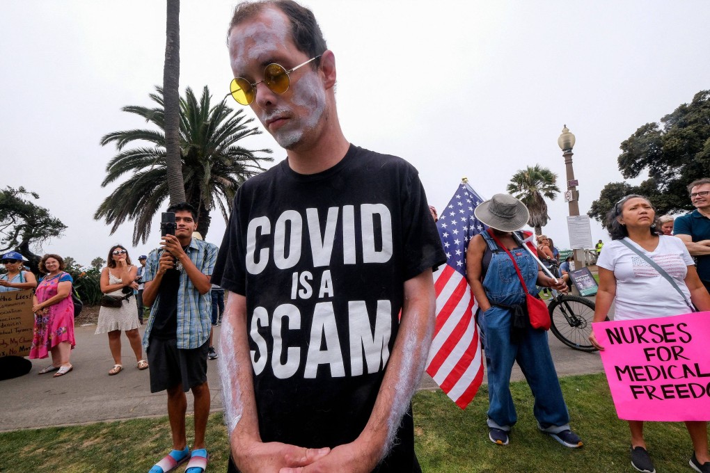Anti-vaccination protesters take part in a rally against Covid-19 vaccine mandates in Santa Monica, California, on August 29. Photo: AFP