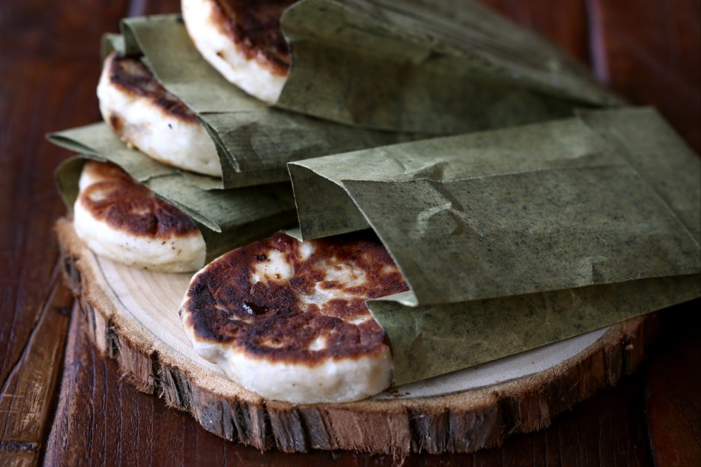 Korean pancakes with brown sugar and walnut filling, known as Hotteok. Photo: Jonathan Wong