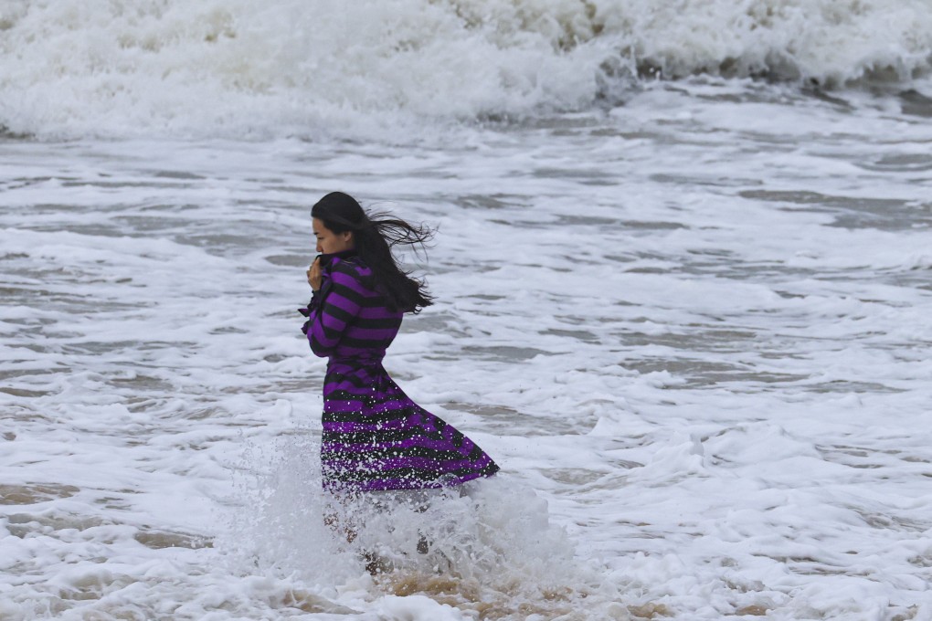 Shek O during typhoon signal No 8 as tropical storm Kompasu nears Hong Kong in October. Photo: Dickson Lee
