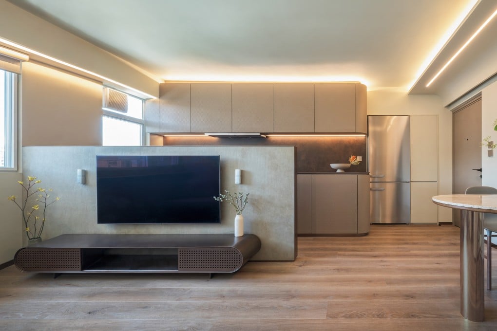 A film-industry creative turned to designer Udo Lam to renovate this 530 sq ft flat in Wong Chuk Hang, Hong Kong. Photo: Udo Lam Wai-wa and Frankie Chao