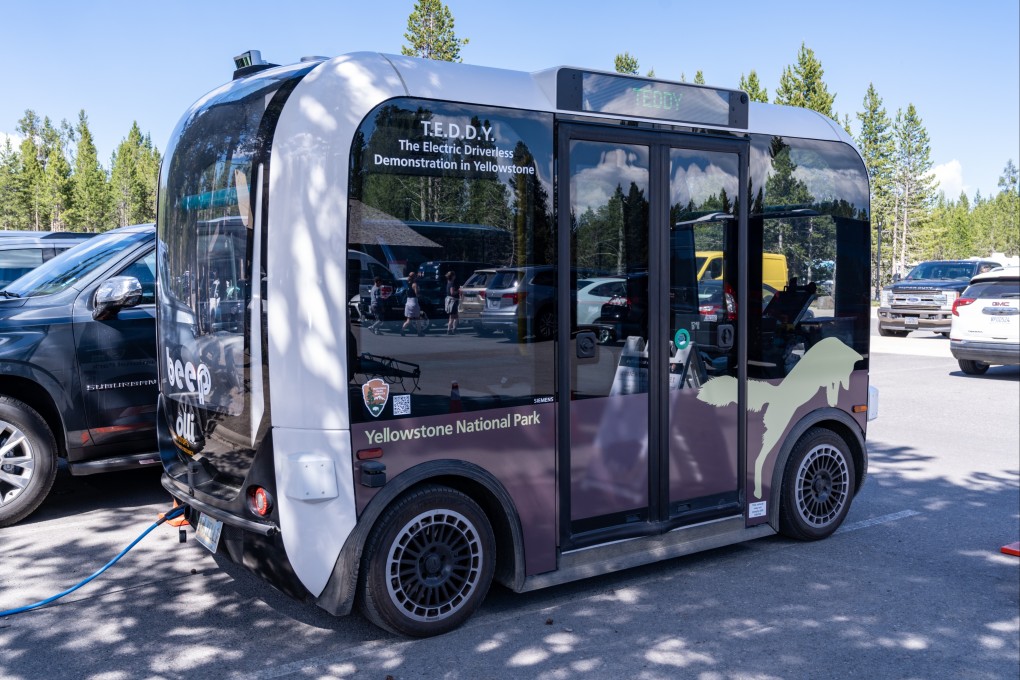 Yellowstone National Park is testing the Teddy electronic driverless vehicle car as a shuttle bus service for tourists. Photo: Shutterstock