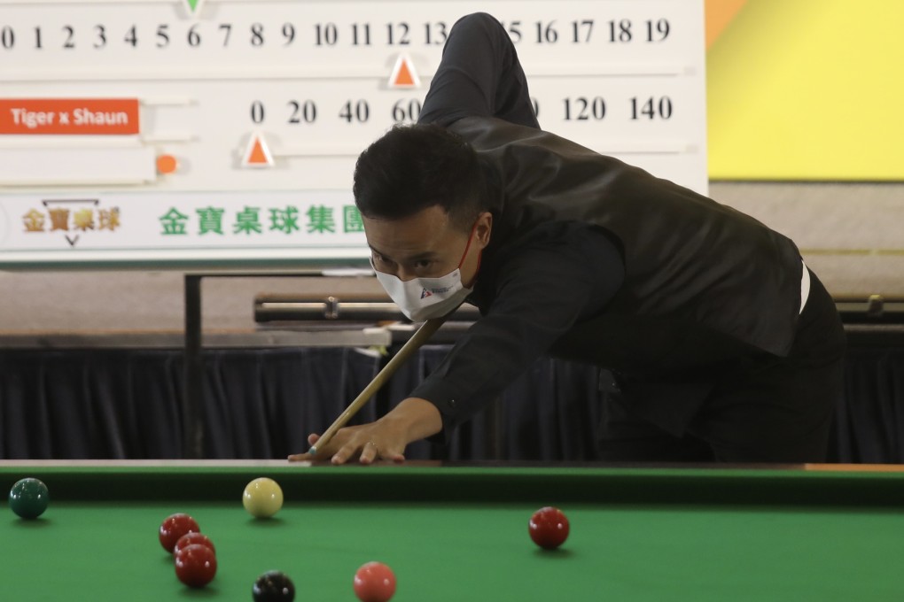 Marco Fu Ka-chun takes part in an exhibition game at a charity event in Tsuen Wan on Sunday. Photo: Xiaomei Chen