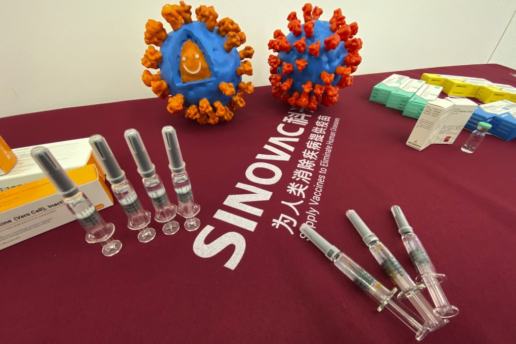 Chinese pharmaceutical company Sinovac says it will be able to quickly develop a vaccine to target the Covid-19 Omicron variant if required. Photo: AP