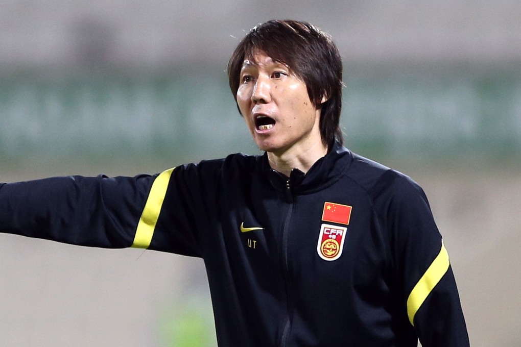 China manager Li Tie shouts instructions during their 2022 World Cup qualifying match against Australia in the UAE. Photo: Reuters