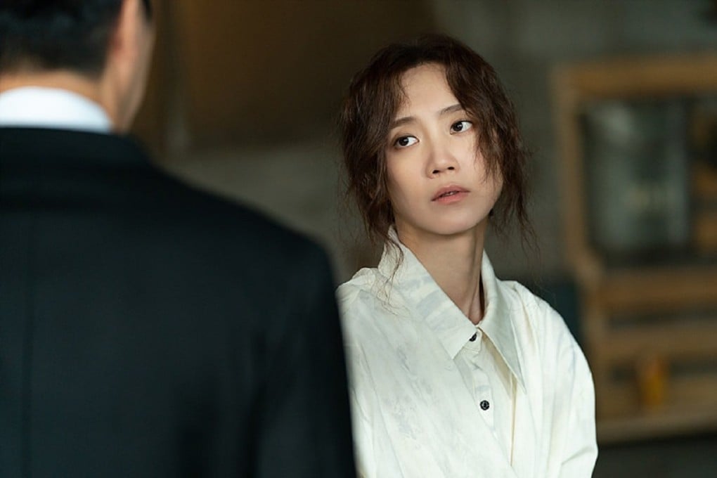 Shin Hyun-been as Gu Hae-won in a still from Korean drama series Reflection of You. Her character is too obviously a broken soul, but she gets what she wants in the end.