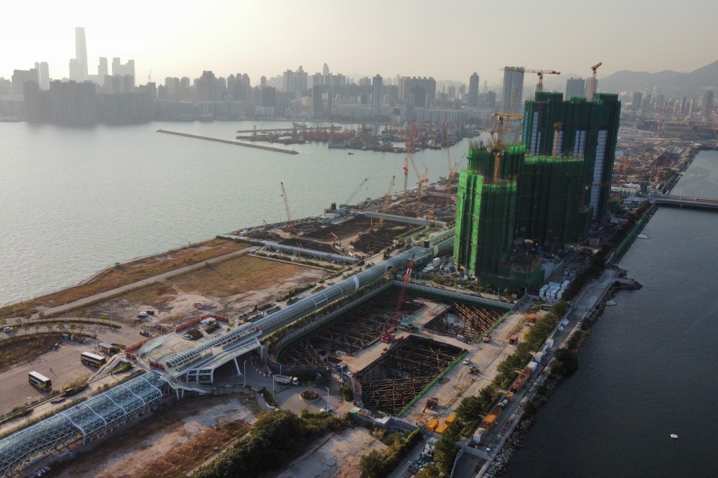 New housing is springing up at One Victoria in Kowloon’s Kai Tak. Photo: Martin Chan