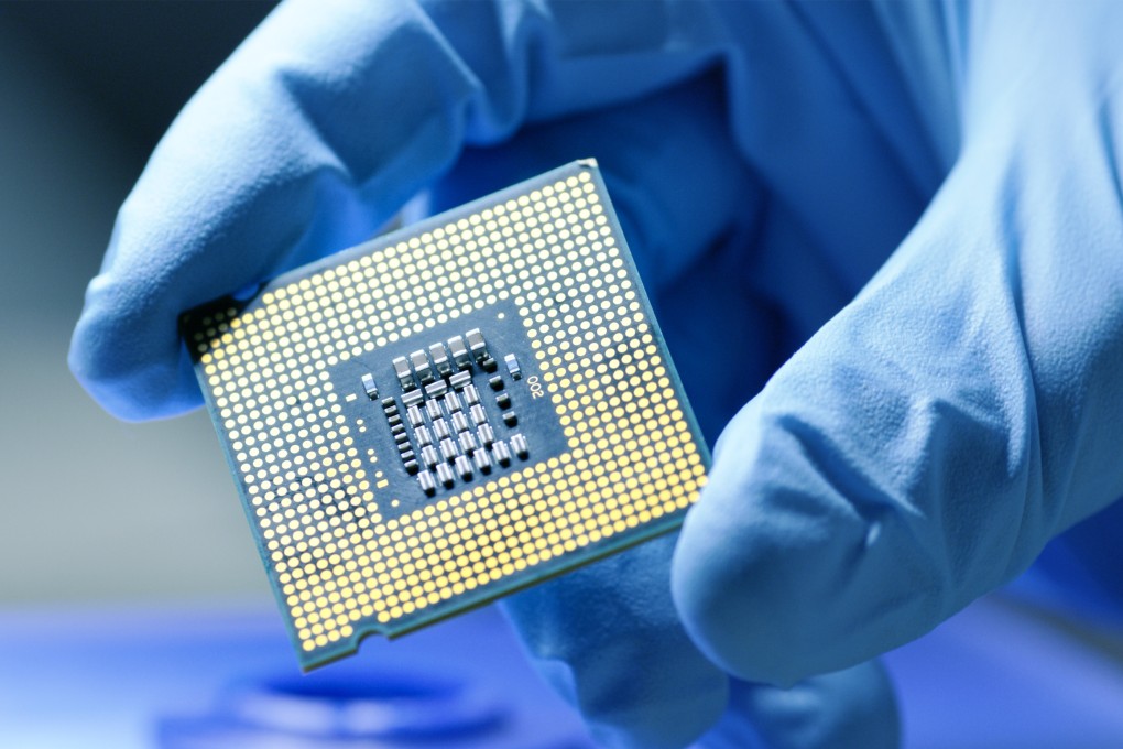 Competition between South Korea and China on exporting hi-tech items is increasing. Photo: Shutterstock Images