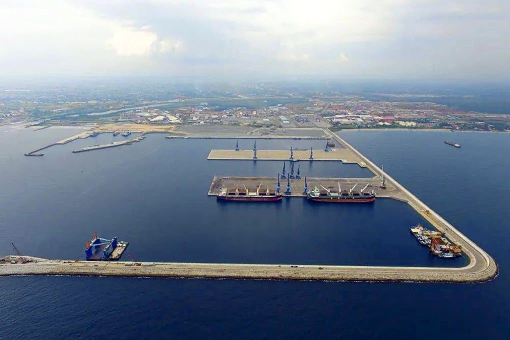 China has reconstucted and extended a deep water commercial port in Bata, Equatorial Guinea. Photo: Weibo