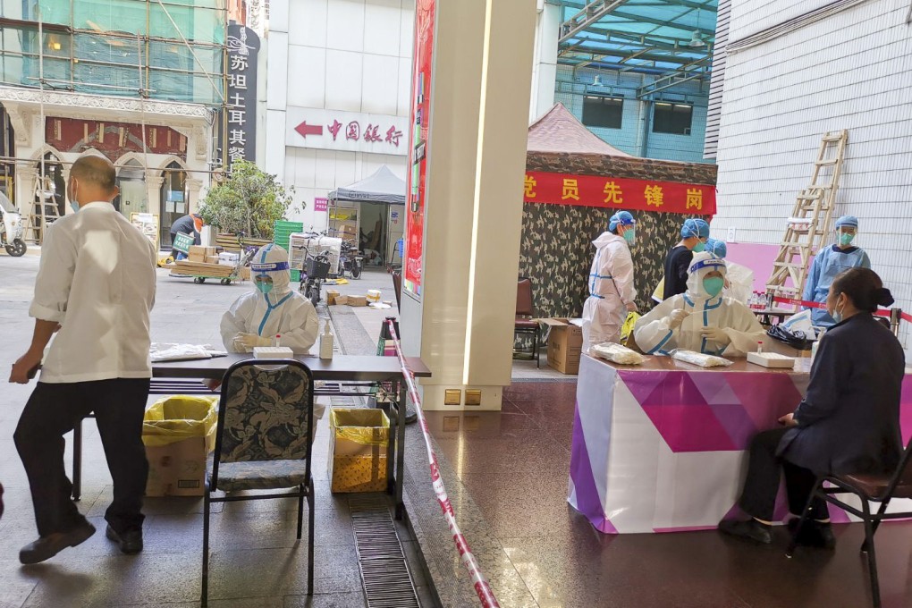 Residents get tested for Covid-19 in Guangzhou. Photo: Weibo