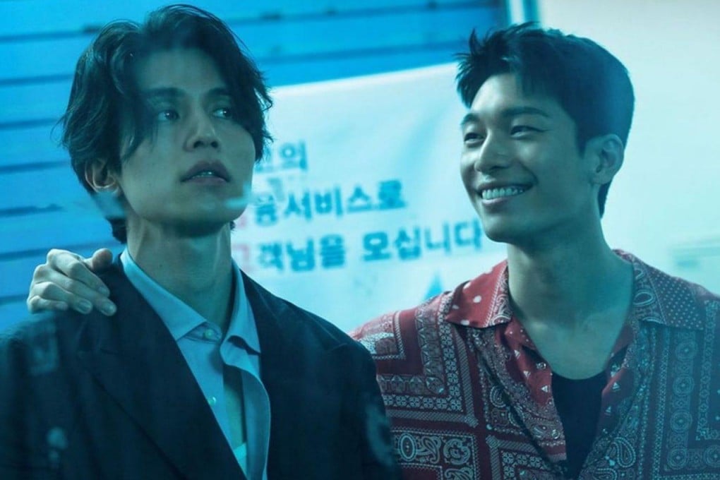 Lee Dong-wook (left) and Wi Ha-joon in a scene from comedy-action K-drama Bad and Crazy. Photo: iQiyi